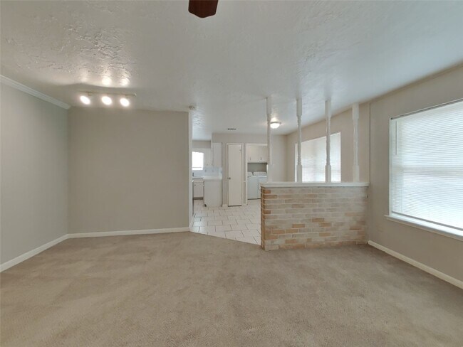 Photo - 12027 Arrowhead Glen Dr
