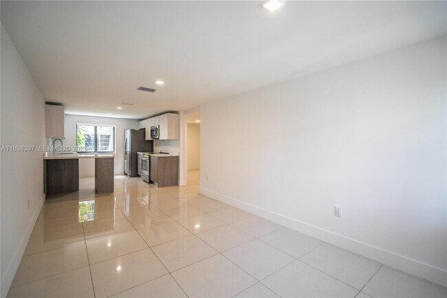 Photo - 1985 Bay Dr Unit 105