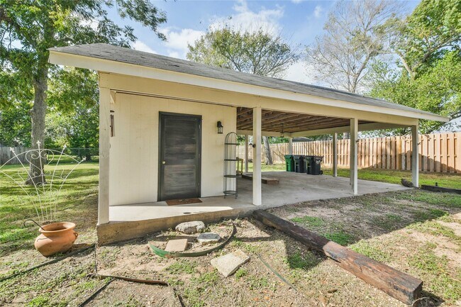 Photo - 802 S Day St