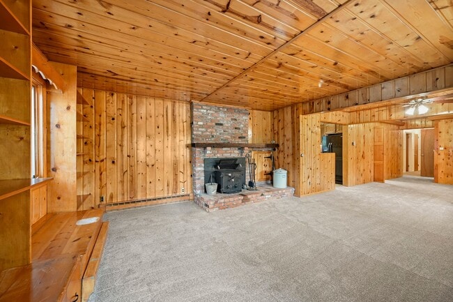 Photo - Mountain Life & Views- 4 bed 2 bath