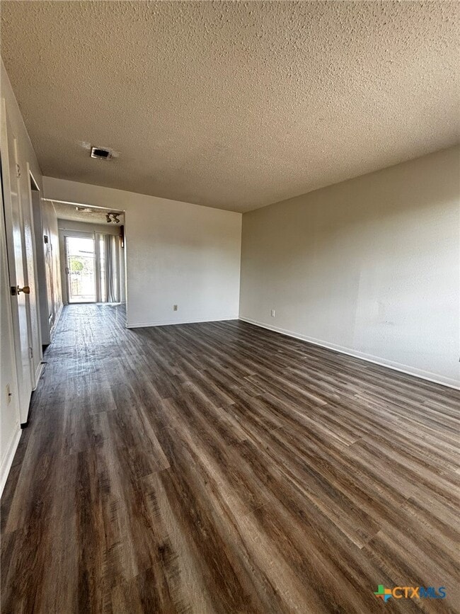 Photo - 4801 Rainbow Cir Unit 2