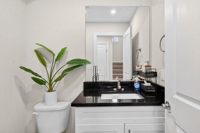 Photo - 4833 Gunther St