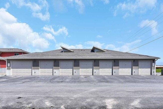 Photo - 901 Gibbon St
