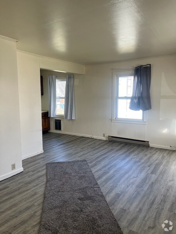 Apartments in Farmland IN