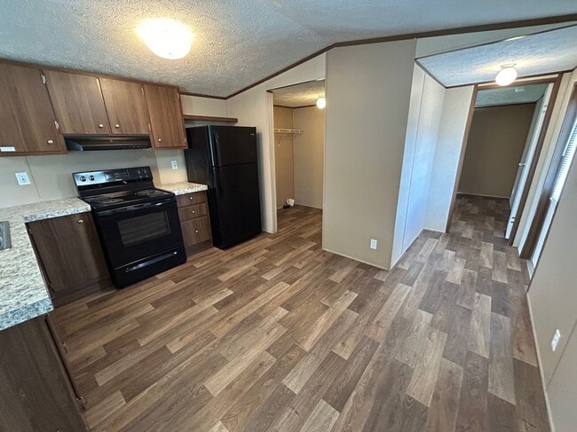 1505 Nancys Dr