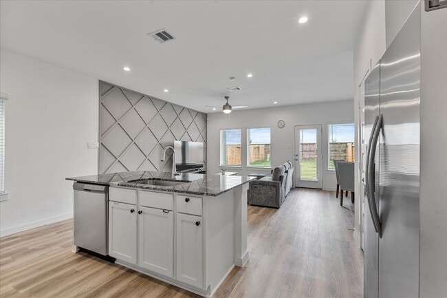 Photo - 10116 Penryn Frst Trl