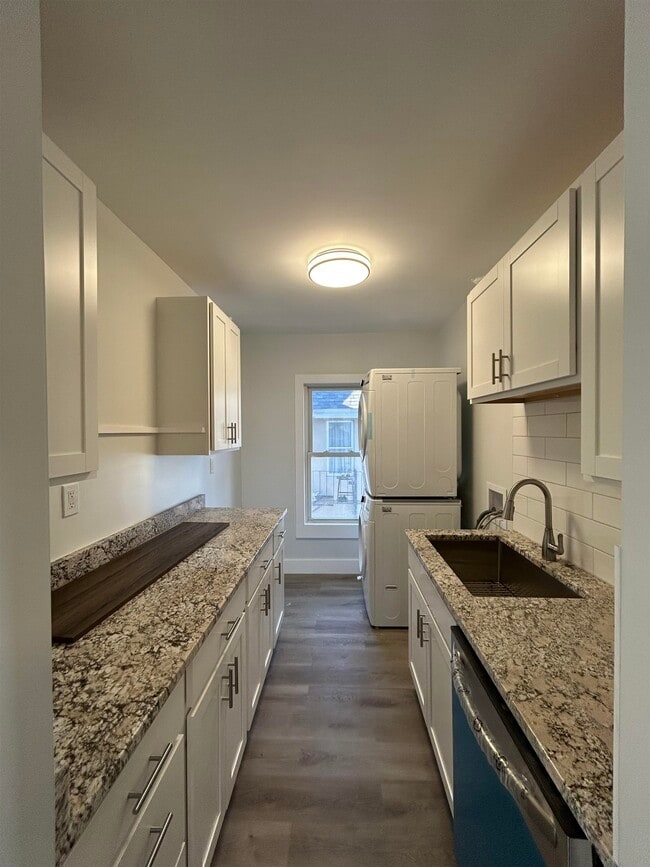 Photo - 6 Holmes St Unit 2