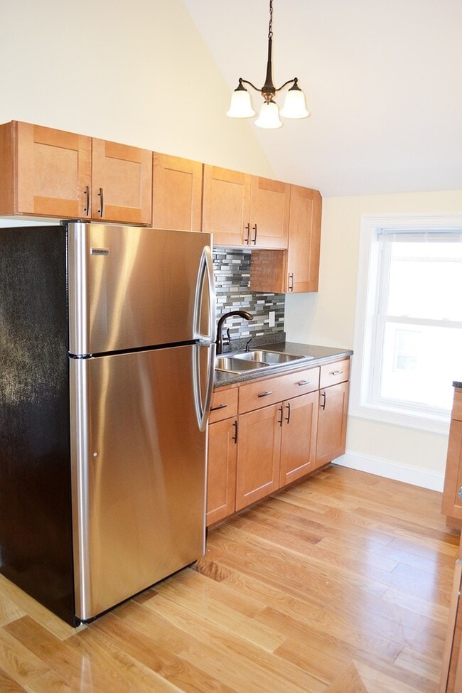 Photo - 220 North Ave Unidad APT 2