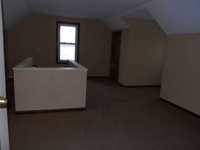 Photo - 4904 Xerxes Ave N