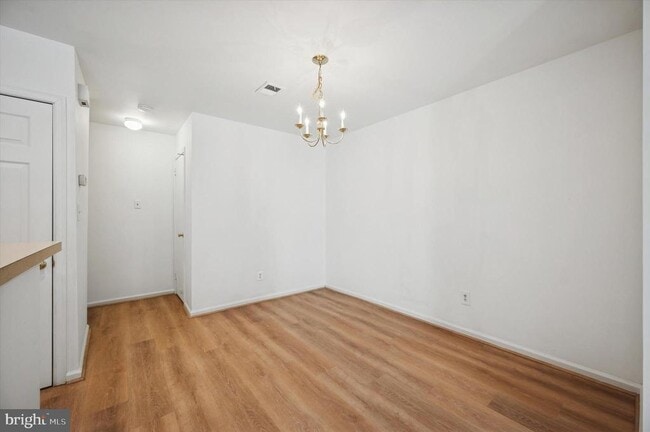 Photo - 61 Ramsgate Ct