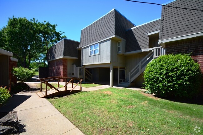 Building Photo - The Reserve at Silver Maple Rental