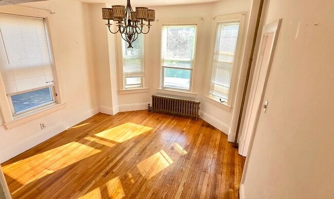 Photo - 24 Beyer Pl