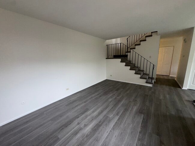 Photo - 10 Fernwood Dr Unit 10G
