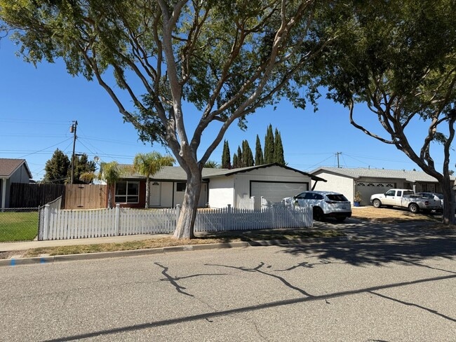 Charming Remodeled 3 Bedroom / 2 Bathroom ... - Charming Remodeled 3 Bedroom / 2 Bathroom ... Casa