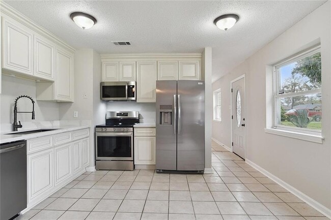 2808 Pritchard Rd