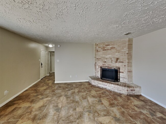 Photo - 20211 Cottonglade Ln