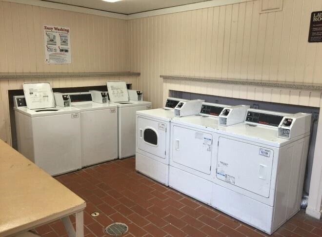 Photo - Cordoba Courts