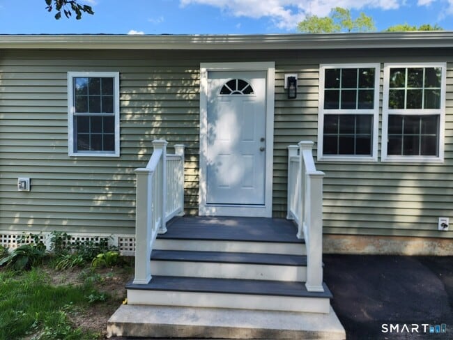 Photo - 44 Rosewood Ave