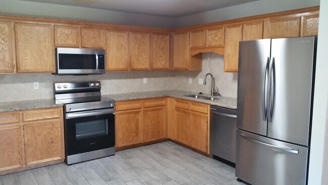 Photo - 4604 Acorn Creek Trail