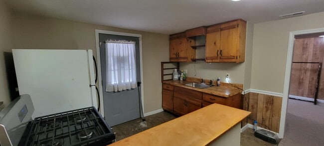 Photo - 48 Dillingham Rd