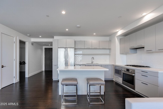 Photo - 4422 N 75th St Unit 3012