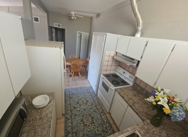 Photo - 1745 E Broadway Rd Unit B