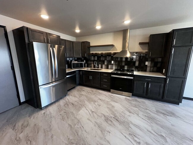 Photo - 360 32nd Ave W Unit 413