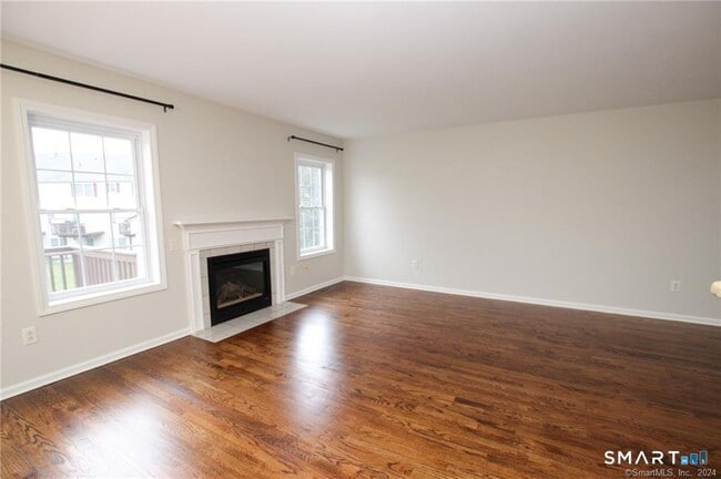 Photo - 303 Larson Dr Unit 303