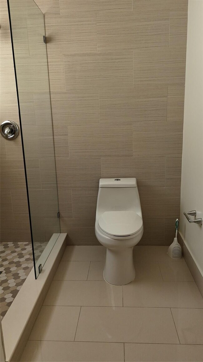 Photo - 6733 NW 81st Ct