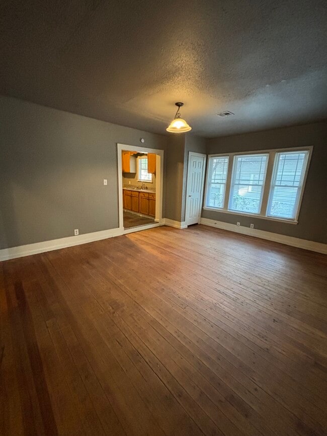 Photo - 1108 N Cheyenne Ave