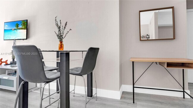 Photo - 4201 Indian Creek Dr Unidad 4