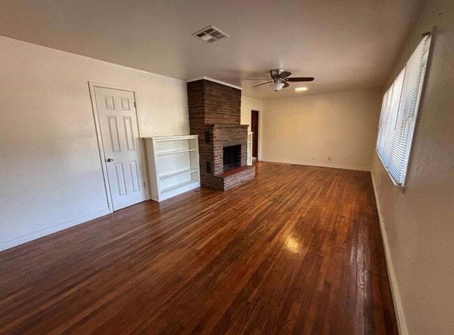 Photo - 1230 Caddell Ln