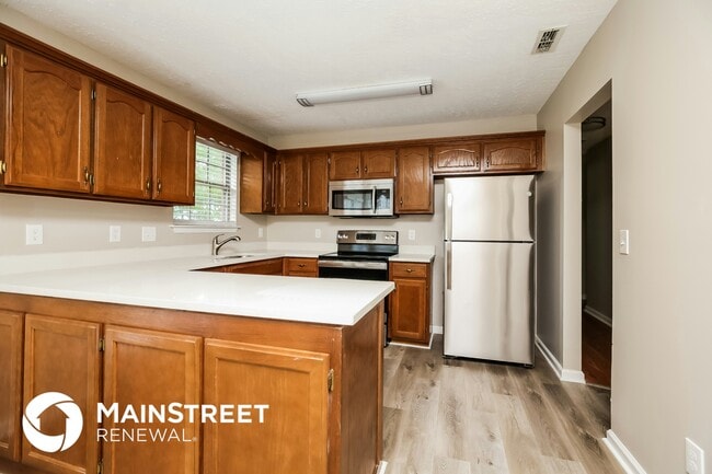 Photo - 214 Riverwood Dr