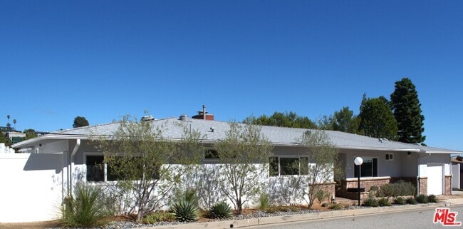Photo - 11365 Chalon Rd