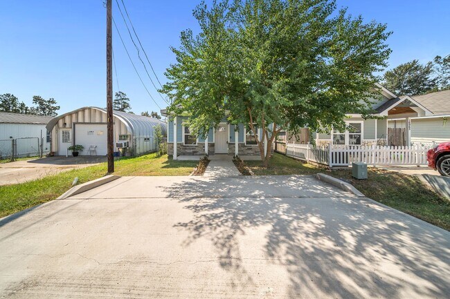 Photo - 16961 W Hammon