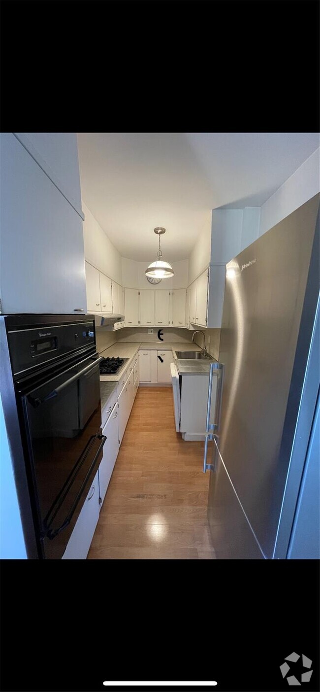 Building Photo - 115 Wolfs Ln Unit 1 Rental