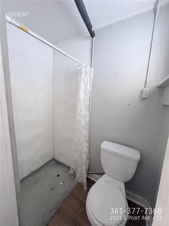 Photo - 2921 S Port Ave Unidad 12