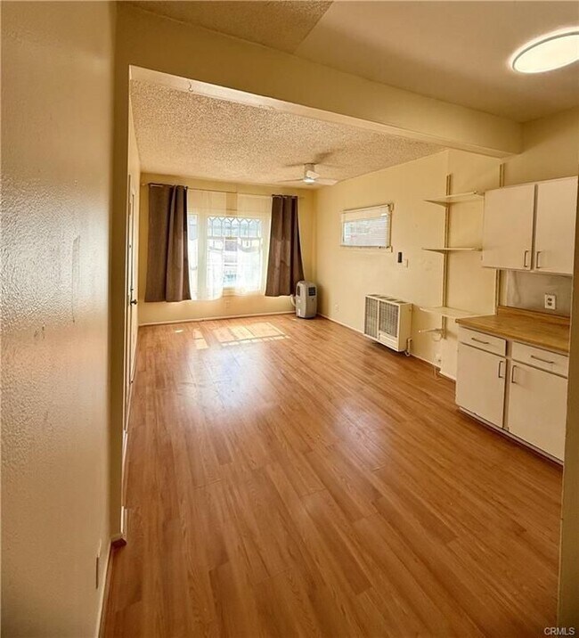 Photo - 3755 Brockton Ave Apartment