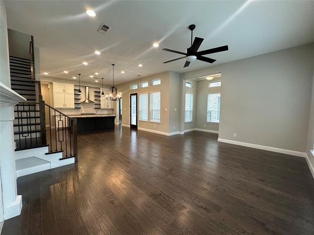 Photo - 7105 Royal View Dr