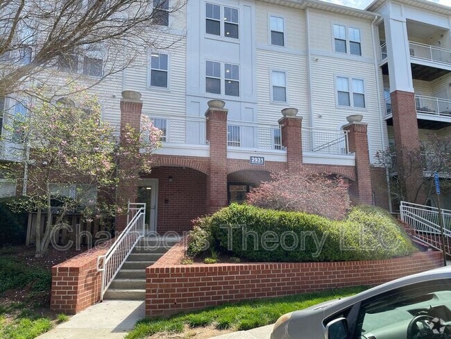 Building Photo - 2931 Deer Hollow Way Unit #106 Rental