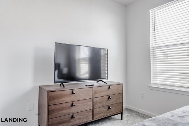 Photo - 515 Corso Ln Unit 912