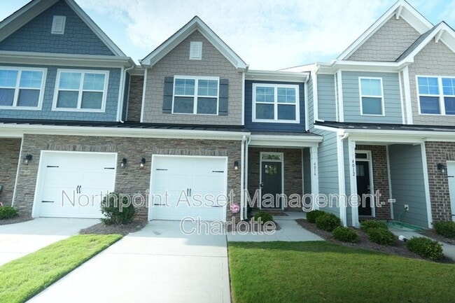 Photo - 4016 Rothwood Ln