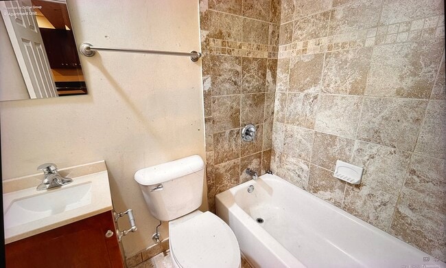 Photo - Lillie Plaza 410 Unit 1B