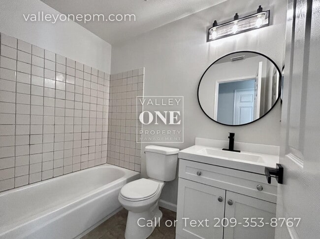 Building Photo - 808 Tassajara Ct