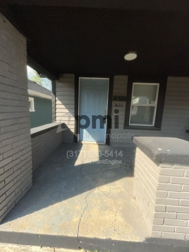 Photo - 3622 E New York St