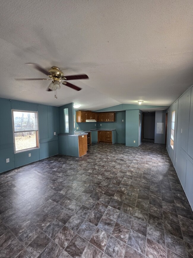 Photo - 200 Carroll St