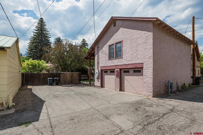 Photo - 1768 1/2 W 3rd Ave