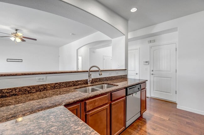 Photo - Clean and Spacious Home for Rent-Peyton- 80831