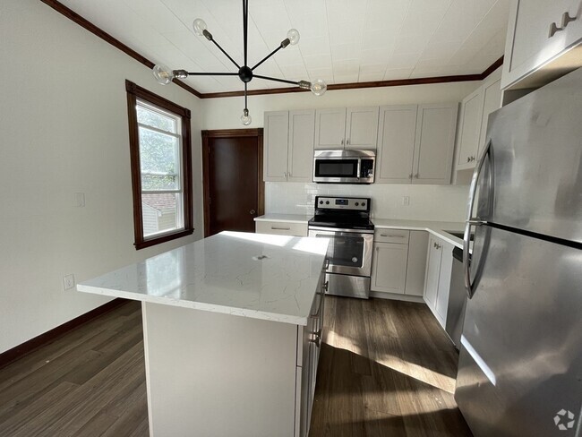 Building Photo - 76 Heath St Unit 76 Rental