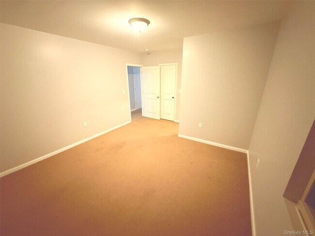 Photo - 32-34-34 106th St Unit 2Fl